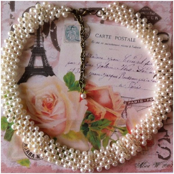 Colar Paris