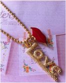 Colar Love